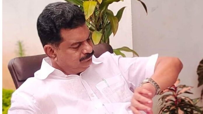 PV anvar MLA