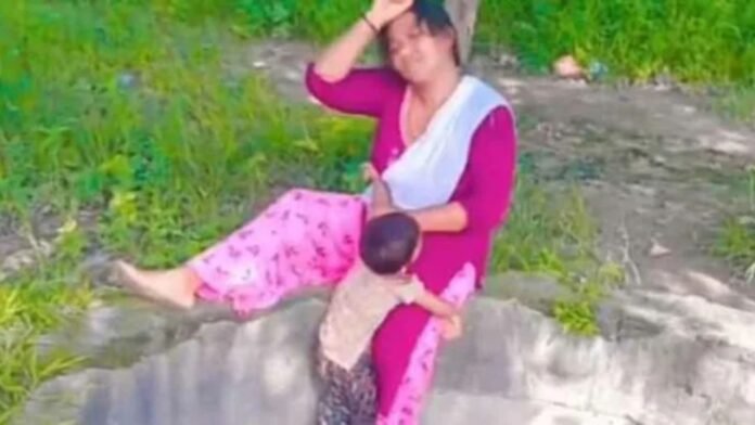 Woman hangs baby in well and records video: Criticized as attempted murder