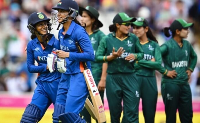 fans troll against indian women cricket team