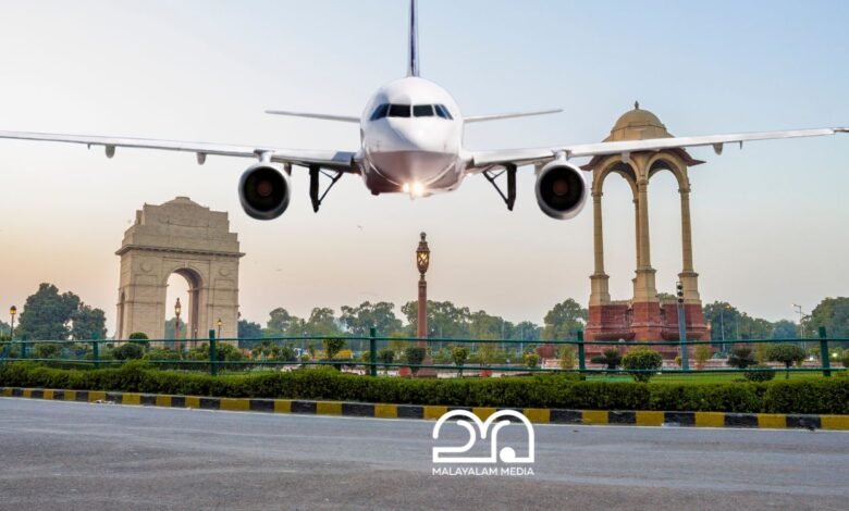 Delhi rains flight advisory IndiGo SpiceJet