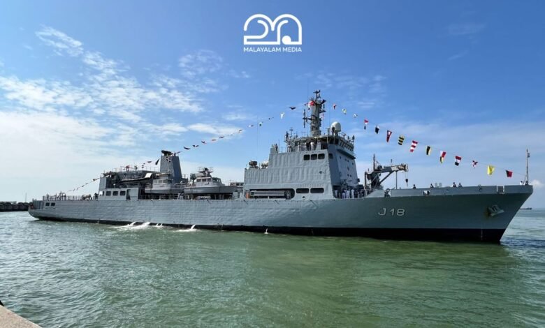 INS SANDHAYAK