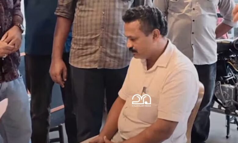 Payyampally village officer arrested for bribe